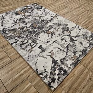 Релефен - кафяв и сив мрамор