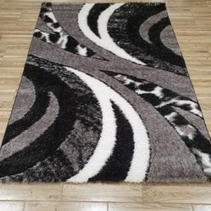 Шаги - сиво, черно и бяло