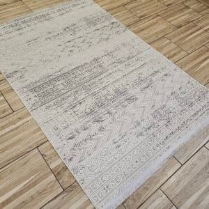 Плътен килим - сиво и бяло